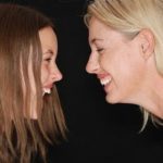 two-women-laughing-770×400